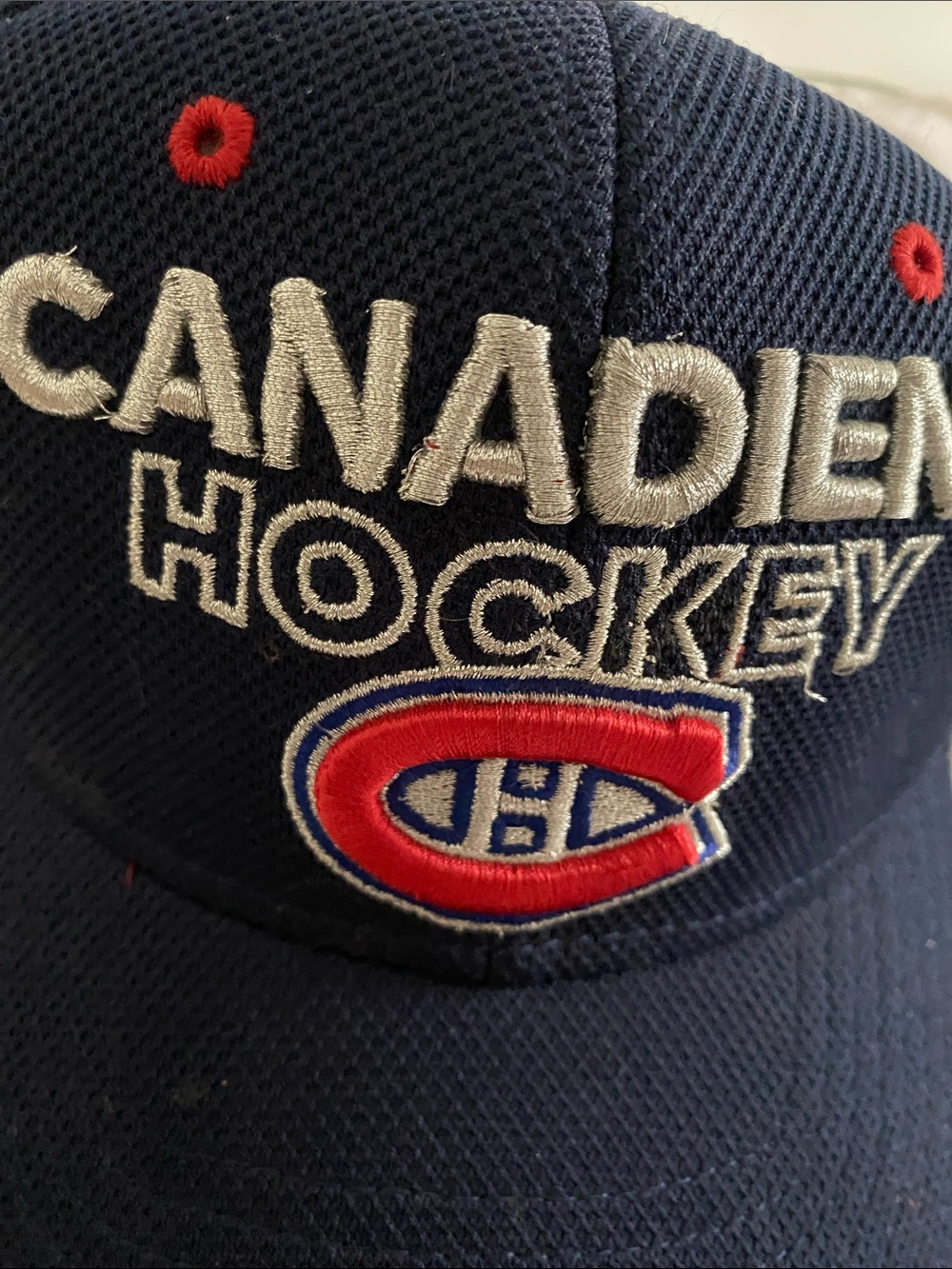 Montreal Canadiens 100 years Navy Blue Hockey Cap - CANADIENS Embroidered Logo - Picture 2 of 10
